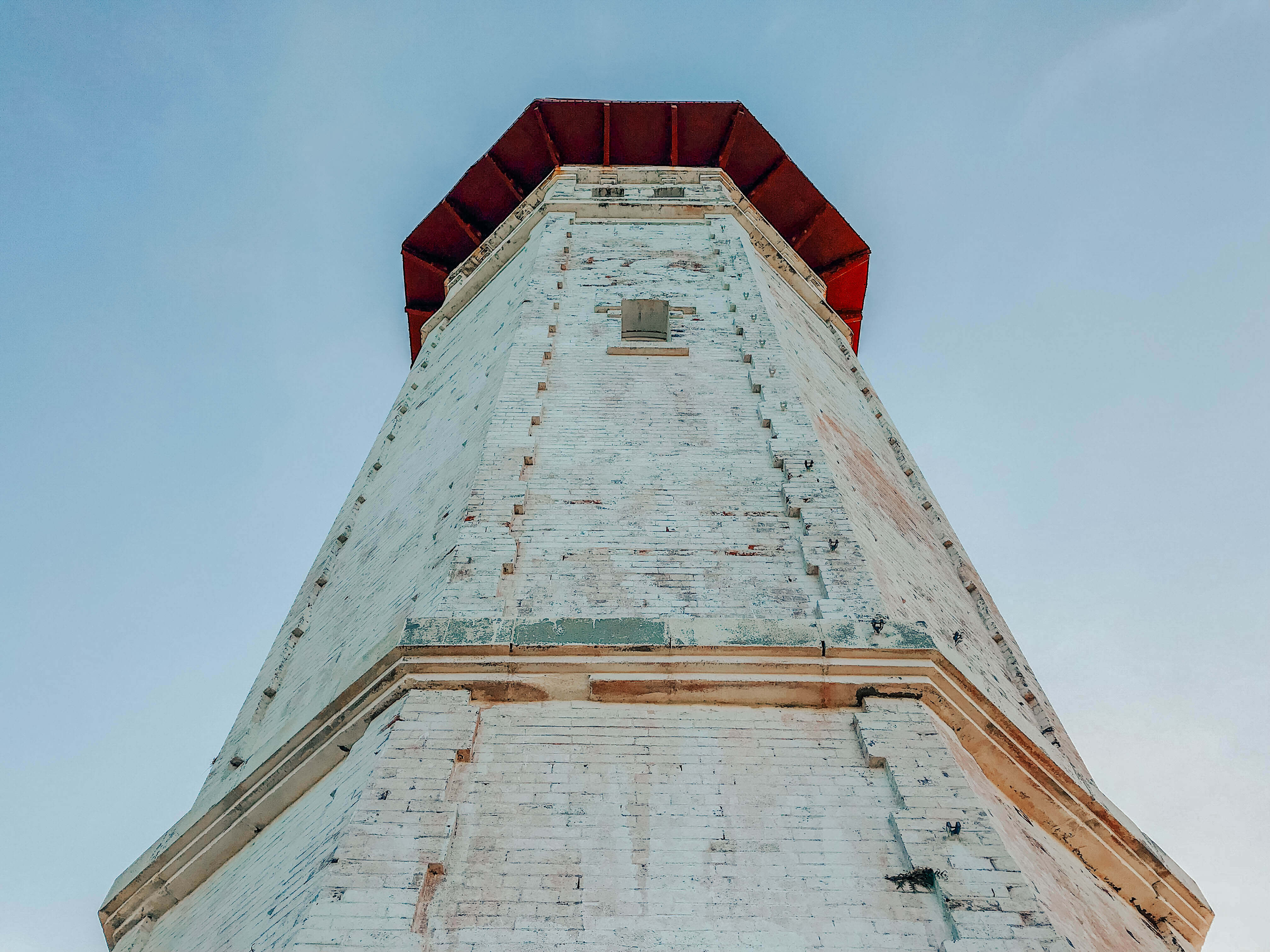 liveloveran-ilocos-norte-cape-bojeador-lighthouse