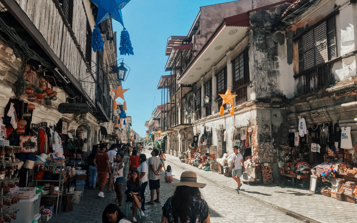 liveloveran-ilocos-vigan-calle-crisologo