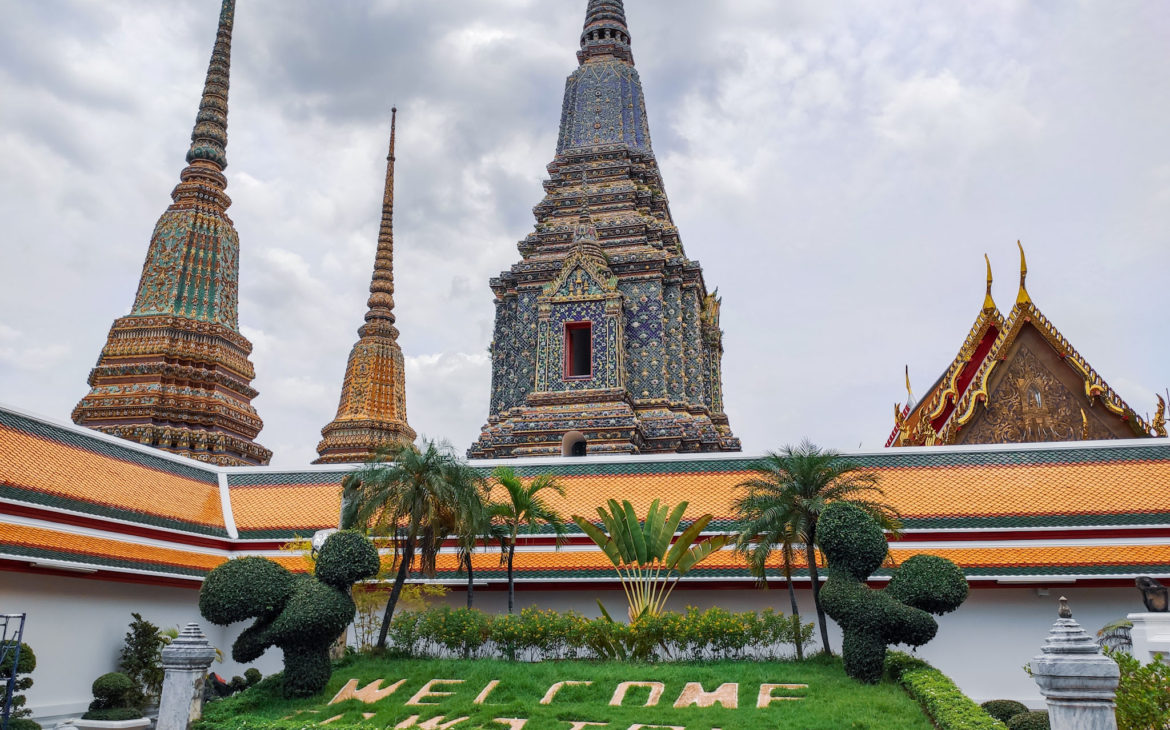 liveloveran exploring bangkok temples welcome to wat pho